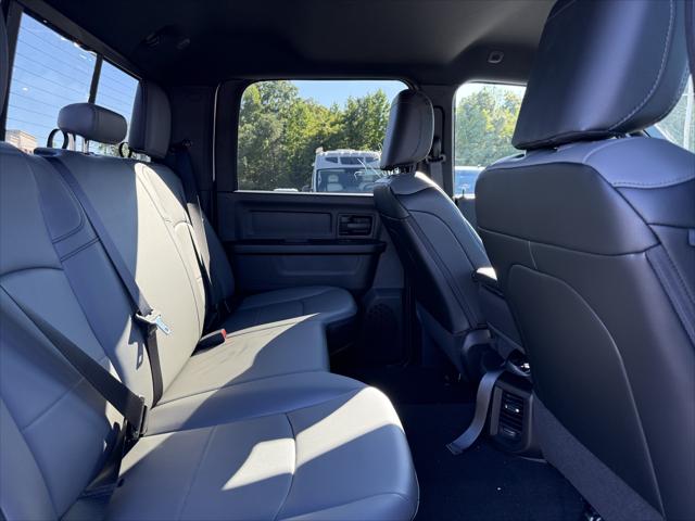 2026 Ram 3500 Tradesman Crew Cab 4x4 64 Box