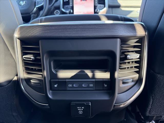 2026 Ram 3500 Laramie Crew Cab 4x4 64 Box