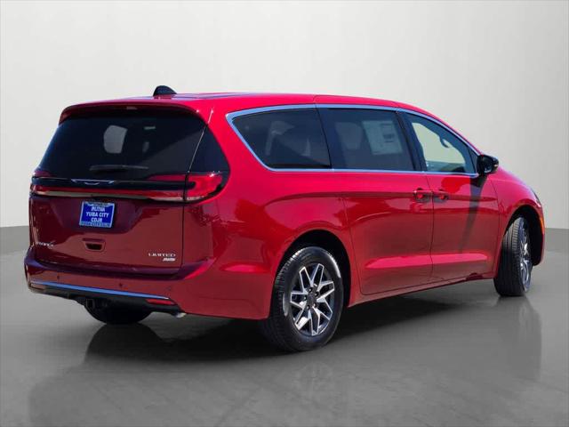 2027 Chrysler Pacifica Limited