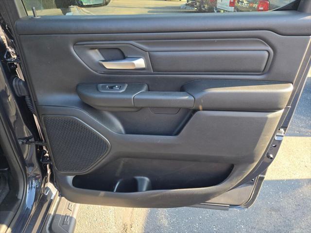 2026 Ram 1500 Express Crew Cab 4x4 5'7" Box