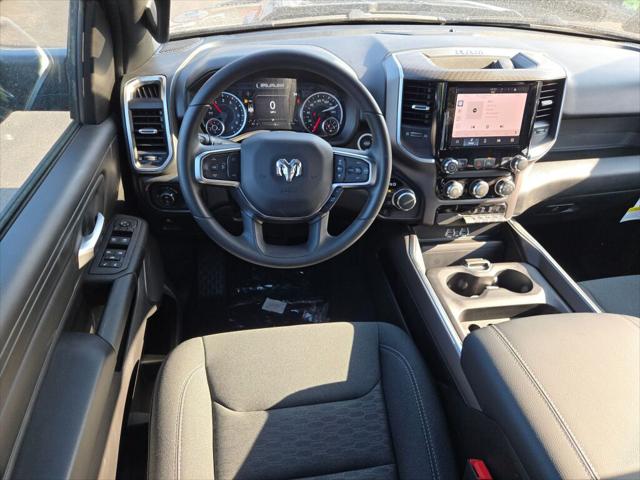 2026 Ram 1500 Express Crew Cab 4x4 5'7" Box