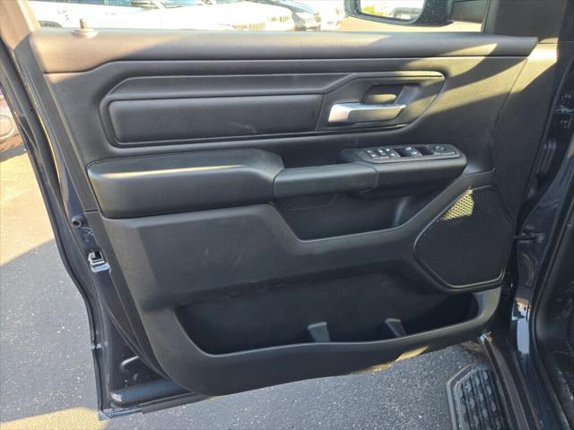 2026 Ram 1500 Express Crew Cab 4x4 5'7" Box