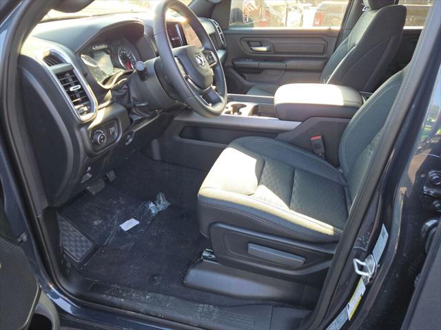 2026 Ram 1500 Express Crew Cab 4x4 5'7" Box