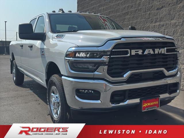 2026 RAM Ram 3500 RAM 3500 TRADESMAN CREW CAB 4X4 8 BOX
