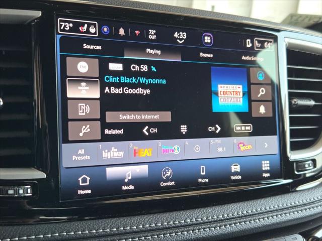 2027 Chrysler Pacifica PACIFICA SELECT AWD 2027 Chrysler Pacifica PACIFICA SELECT AWD