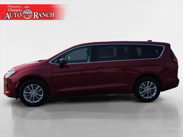 2027 Chrysler Pacifica PACIFICA SELECT AWD 2027 Chrysler Pacifica PACIFICA SELECT AWD