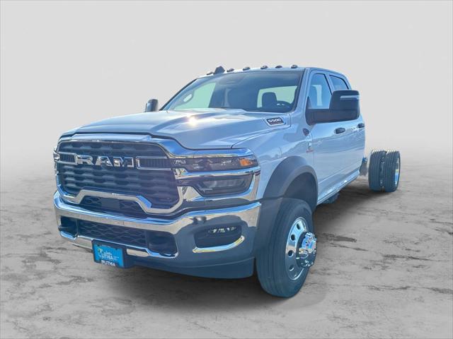 2026 RAM 5500 Chassis RAM 5500 TRADESMAN CHASSIS CREW CAB 4X4 84 CA