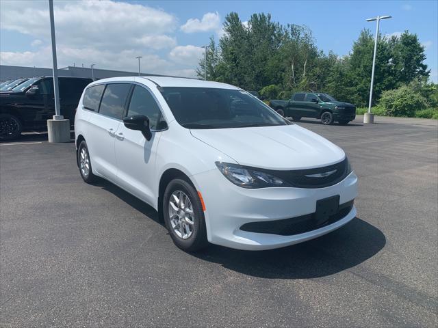 2027 Chrysler Pacifica PACIFICA LX 2027 Chrysler Pacifica PACIFICA LX