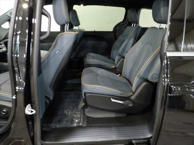2027 Chrysler Pacifica Pinnacle