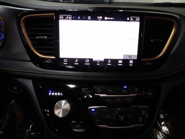 2027 Chrysler Pacifica Pinnacle