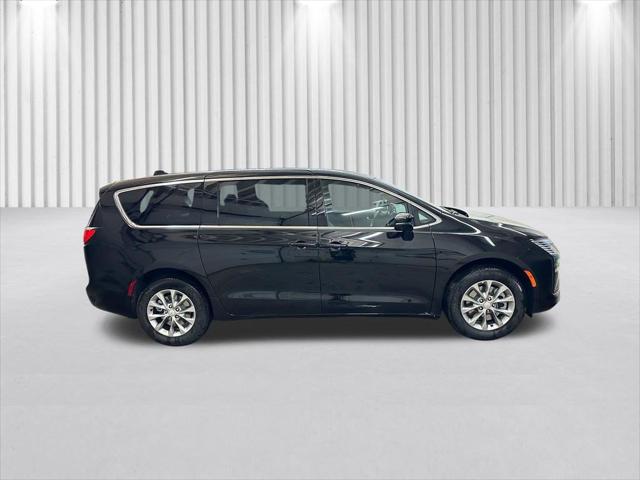 2027 Chrysler Pacifica PACIFICA SELECT AWD 2027 Chrysler Pacifica PACIFICA SELECT AWD