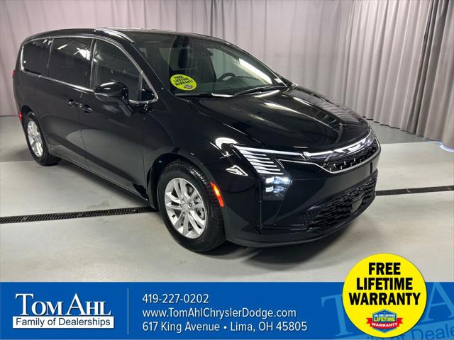 2027 Chrysler Pacifica PACIFICA SELECT