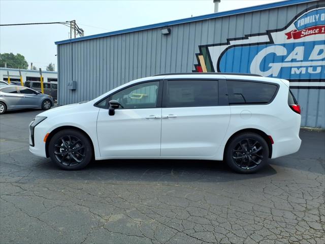 2027 Chrysler Pacifica PACIFICA LIMITED 2027 Chrysler Pacifica PACIFICA LIMITED
