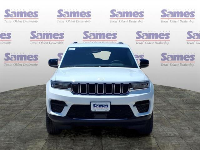 2026 Jeep Grand Cherokee GRAND CHEROKEE LAREDO 4X2