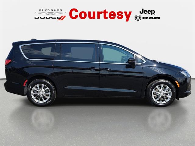 2027 Chrysler Pacifica PACIFICA SELECT AWD 2027 Chrysler Pacifica PACIFICA SELECT AWD