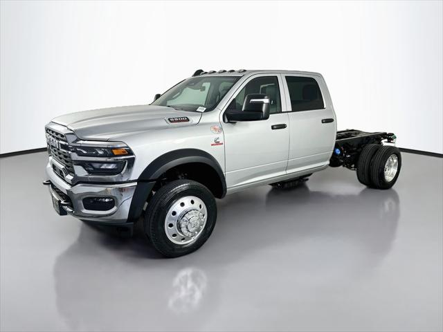 2026 RAM 5500 Chassis RAM 5500 TRADESMAN CHASSIS CREW CAB 4X2 60 CA