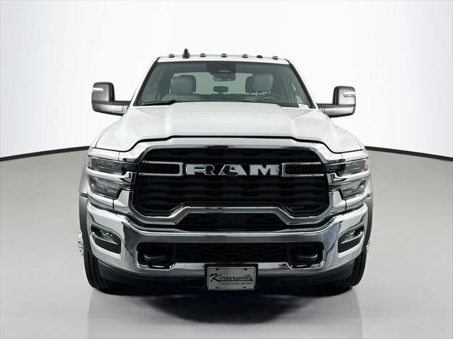 2026 RAM 5500 Chassis RAM 5500 TRADESMAN CHASSIS CREW CAB 4X2 60 CA