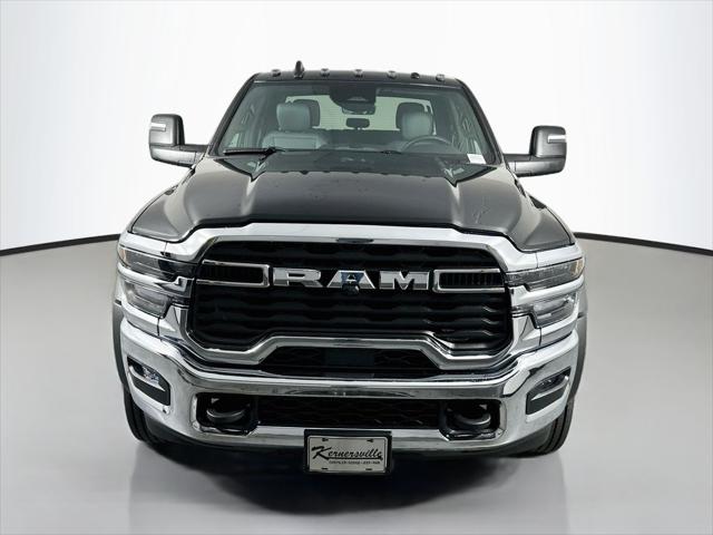 2026 RAM 5500 Chassis RAM 5500 TRADESMAN CHASSIS CREW CAB 4X4 60 CA