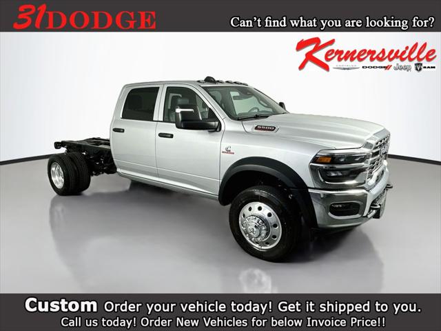 2026 RAM 5500 Chassis RAM 5500 TRADESMAN CHASSIS CREW CAB 4X4 60 CA