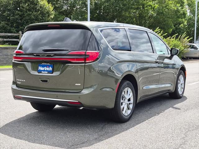 2027 Chrysler Pacifica PACIFICA SELECT AWD 2027 Chrysler Pacifica PACIFICA SELECT AWD