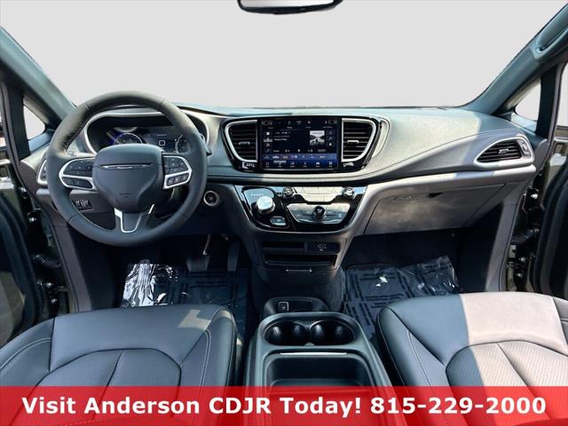 2027 Chrysler Pacifica PACIFICA SELECT