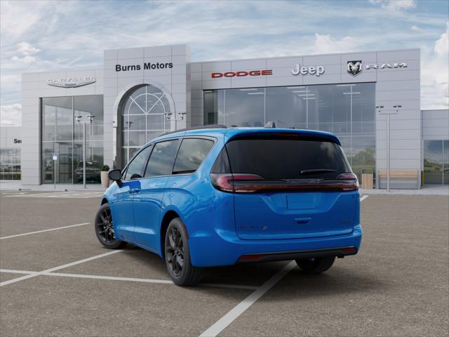 2027 Chrysler Pacifica PACIFICA LIMITED