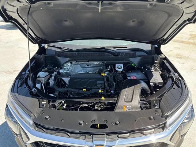 2025 Chevrolet Trax FWD LT