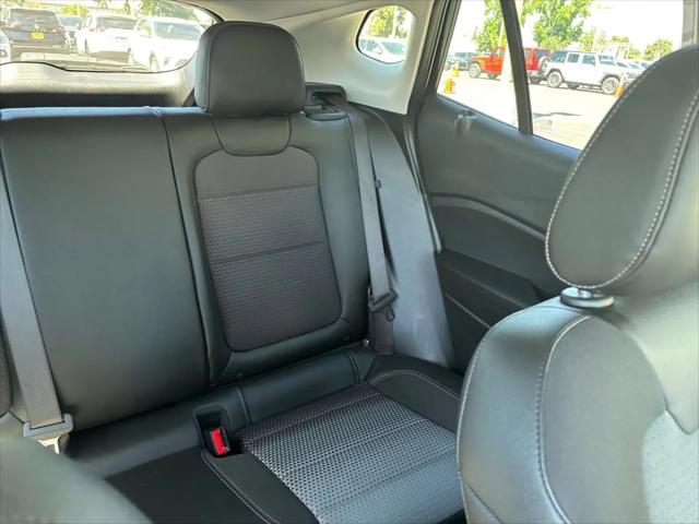 2025 Chevrolet Trax FWD LT