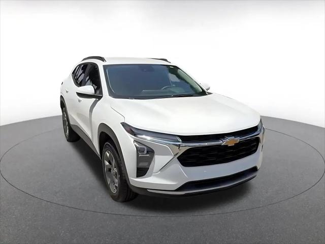 2025 Chevrolet Trax FWD LT