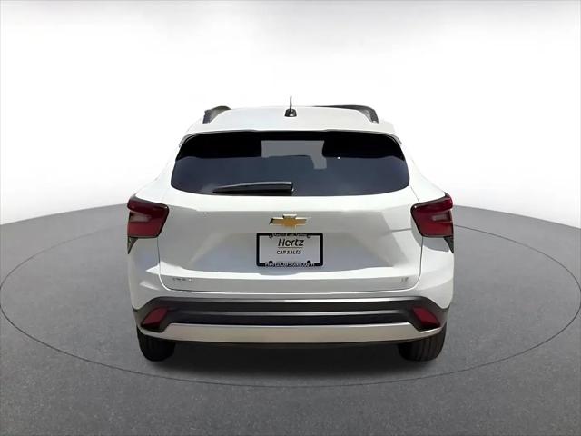 2025 Chevrolet Trax FWD LT