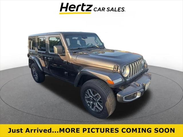 2025 Jeep Wrangler 4-Door Sahara 4x4 for sale in Florissant, MO