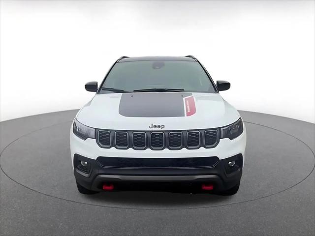 2025 Jeep Compass Trailhawk 4x4