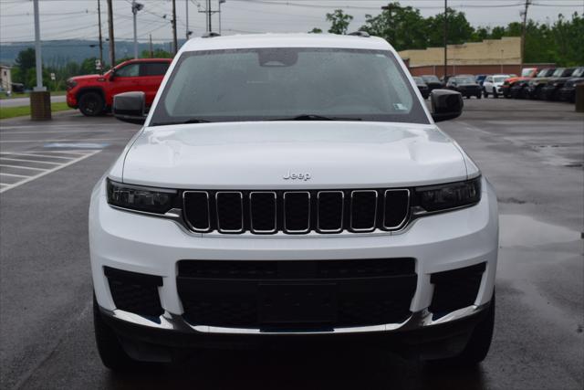 2024 Jeep Grand Cherokee L Laredo 4x4 2024 Jeep Grand Cherokee L Laredo 4x4