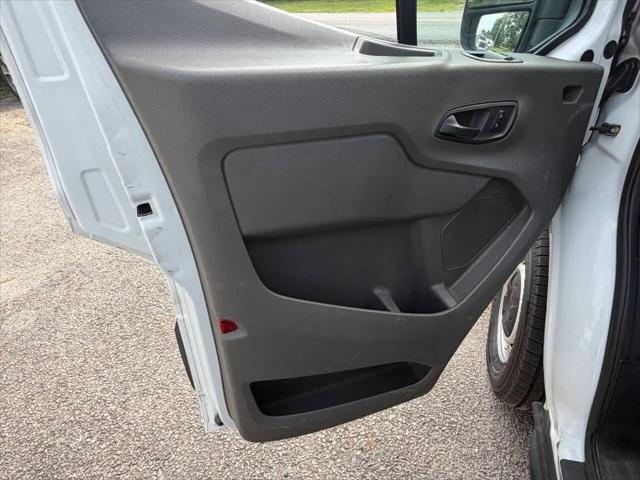 2021 Ford Transit Chassis Base