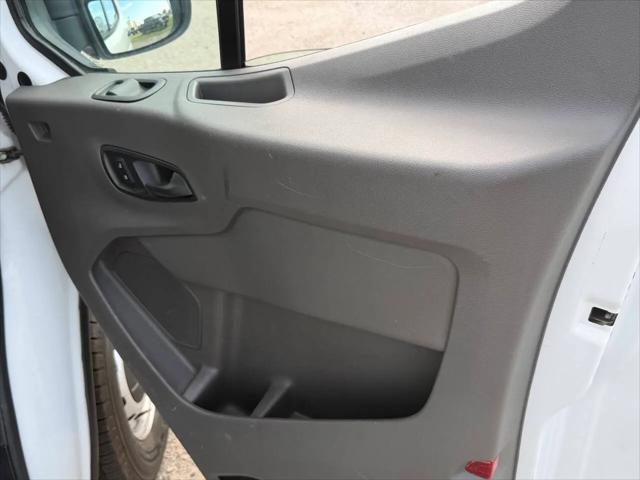 2021 Ford Transit Chassis Base