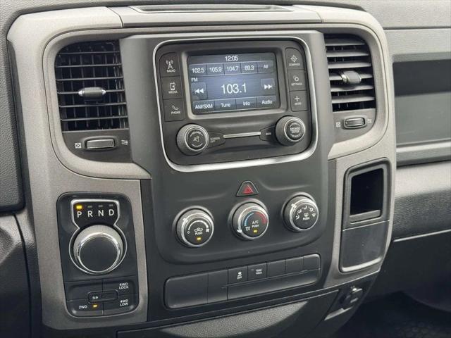 2019 RAM 1500 Classic Tradesman Crew Cab 4x4 57 Box
