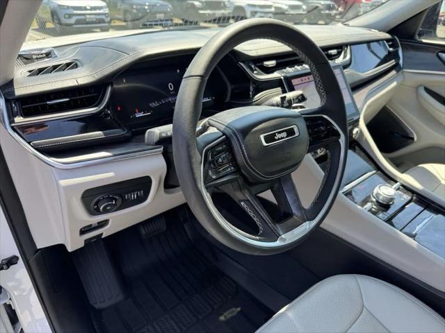 2023 Jeep Grand Cherokee L Overland 4x4 2023 Jeep Grand Cherokee L Overland 4x4