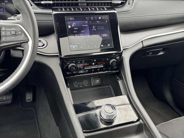 2024 Jeep Grand Cherokee L Altitude X 4x4 2024 Jeep Grand Cherokee L Altitude X 4x4