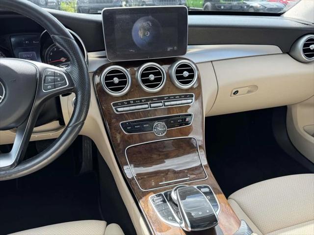 2016 Mercedes-Benz C 300 4MATIC 2016 Mercedes-Benz C 300 4MATIC