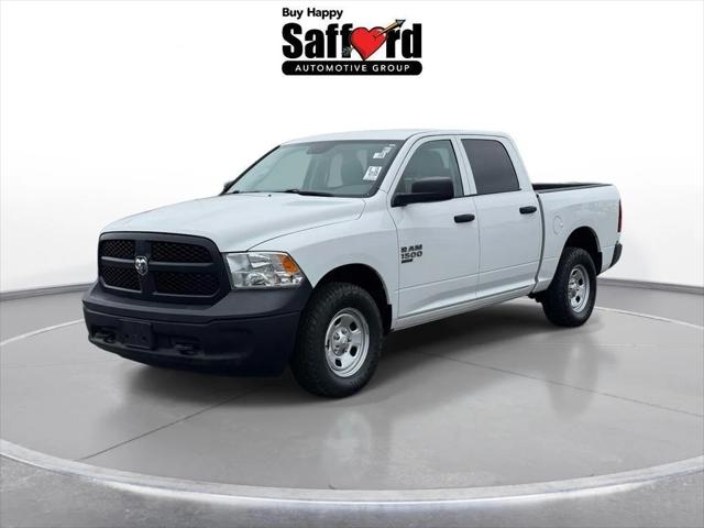 2019 RAM 1500 Classic Tradesman Crew Cab 4x4 57 Box 2019 RAM 1500 Classic Tradesman Crew Cab 4x4 57 Box