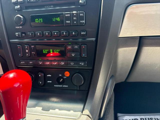 2002 Ford Thunderbird Premium