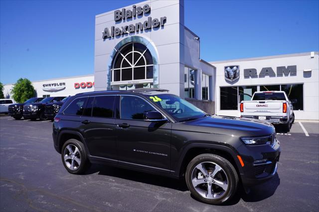 2023 Jeep Grand Cherokee Limited 4x4 2023 Jeep Grand Cherokee Limited 4x4