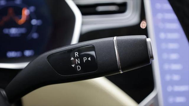2016 Tesla Model S 70