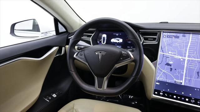 2016 Tesla Model S 70