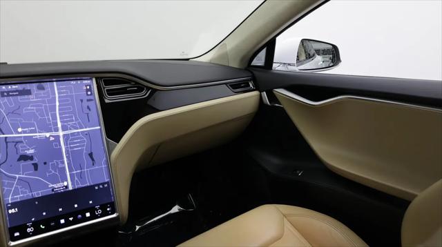 2016 Tesla Model S 70