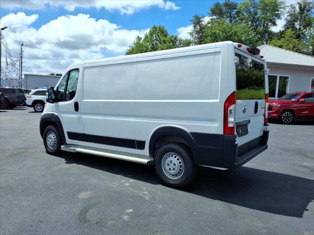 2025 RAM ProMaster 2500 Cargo Van Tradesman Low Roof 136 WB w/Pass Seat 2025 RAM ProMaster 2500 Cargo Van Tradesman Low Roof 136 WB w/Pass Seat