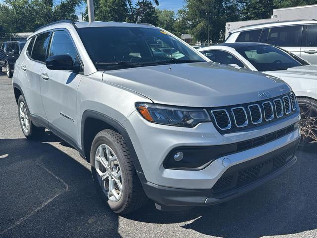 2024 Jeep Compass Latitude 4x4 2024 Jeep Compass Latitude 4x4