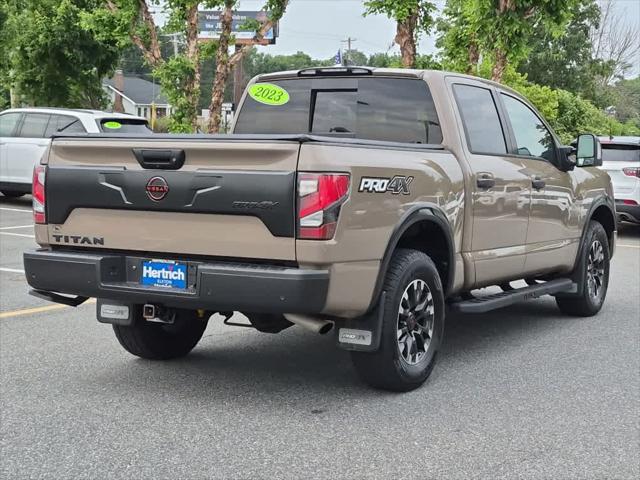 2023 Nissan TITAN Crew Cab PRO-4X 4x4 2023 Nissan TITAN Crew Cab PRO-4X 4x4