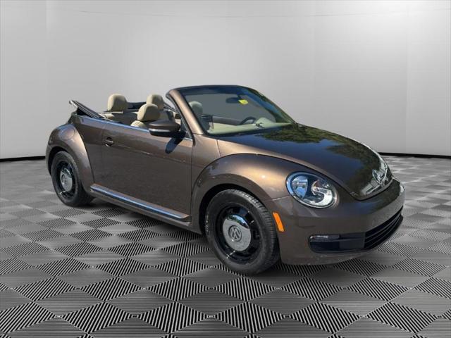 2013 Volkswagen Beetle 2.5L 2013 Volkswagen Beetle 2.5L
