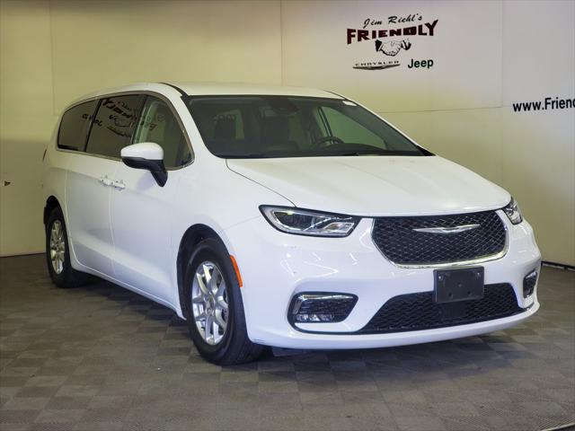 2023 Chrysler Pacifica Touring L
